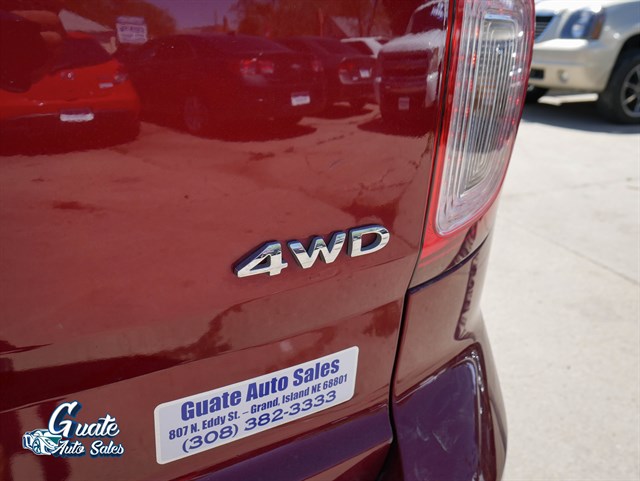 Ford Explorer photo 13
