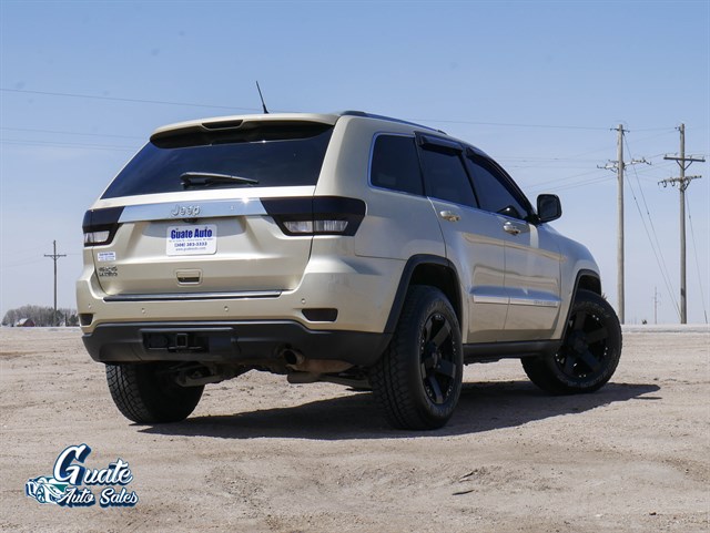 Jeep Grand Cherokee photo 12