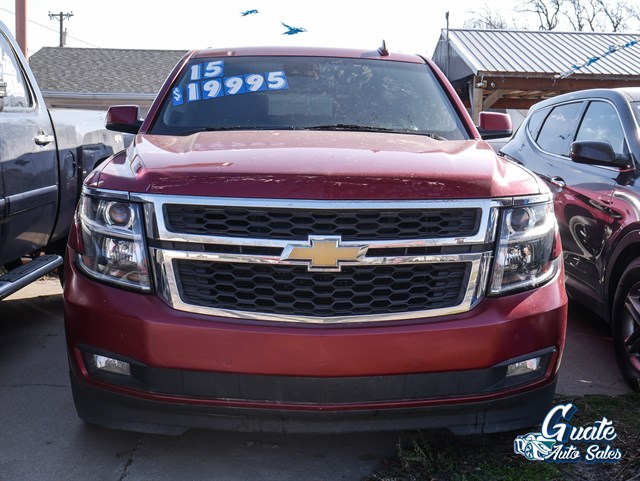 Chevrolet Tahoe photo 2
