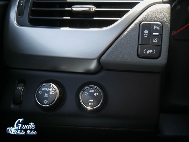 Chevrolet Tahoe photo 8