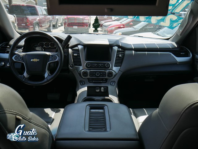 Chevrolet Tahoe photo 4