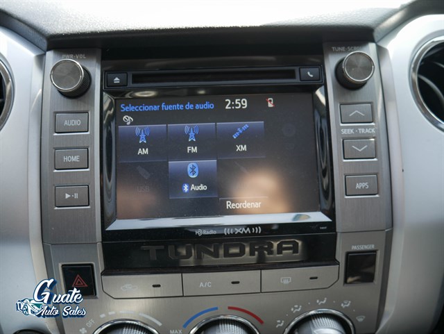 Toyota Tundra photo 15