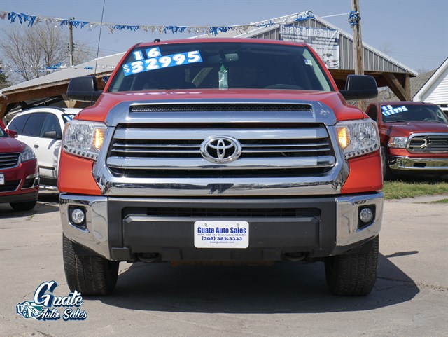 Toyota Tundra photo 8