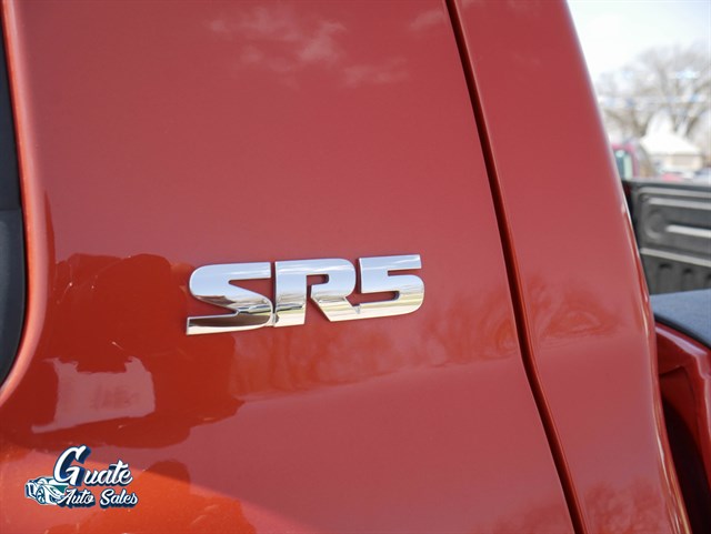 Toyota Tundra photo 10