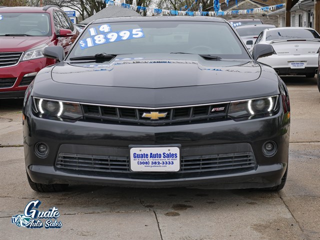Chevrolet Camaro photo 2