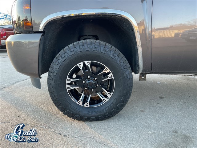 Chevrolet Silverado photo 7