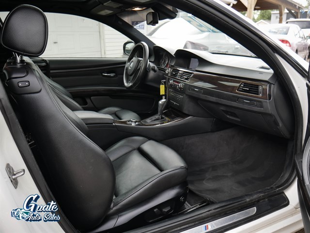 BMW 3 Series photo 13