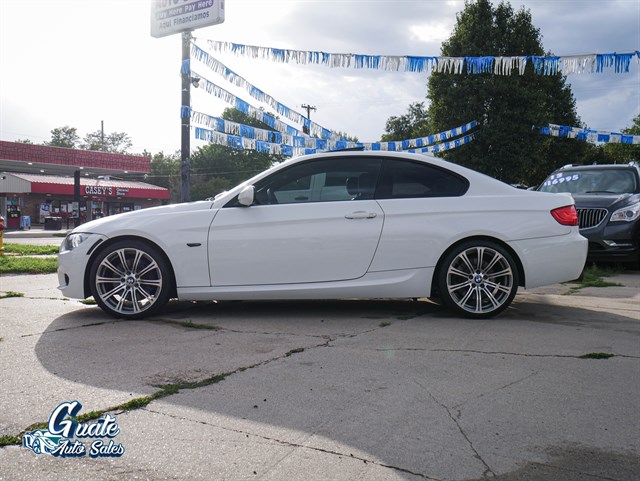 BMW 3 Series photo 9