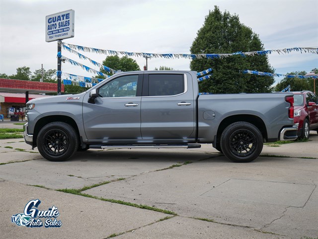 Chevrolet Silverado photo 14
