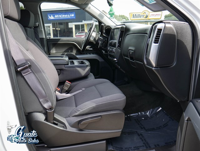 Chevrolet Silverado photo 16