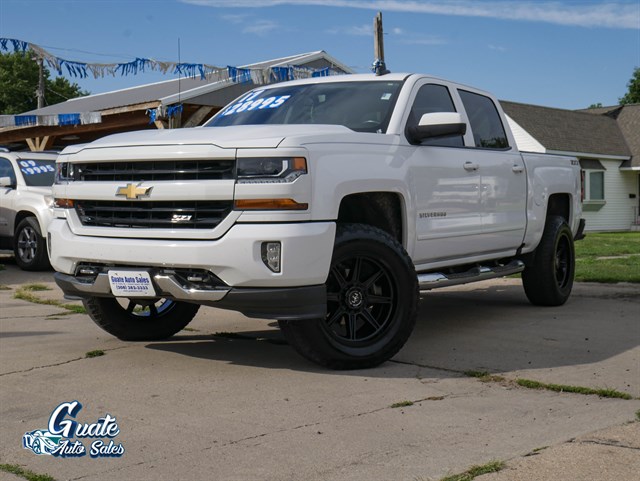 Chevrolet Silverado photo 3