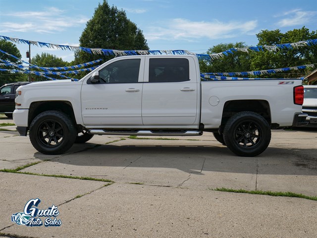 Chevrolet Silverado photo 9