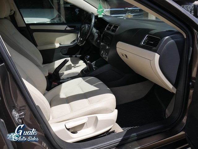 Volkswagen Jetta photo 17