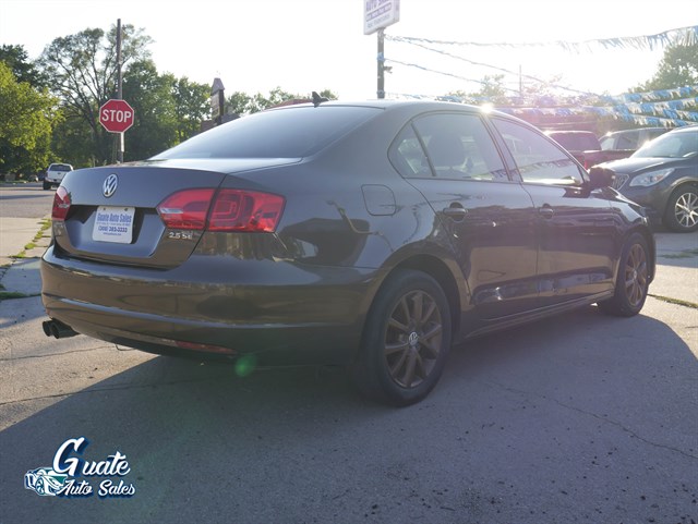 Volkswagen Jetta photo 14