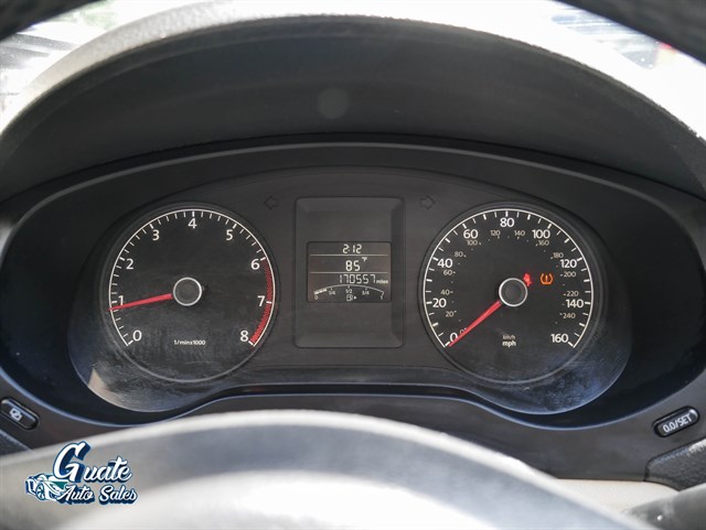 Volkswagen Jetta photo 6