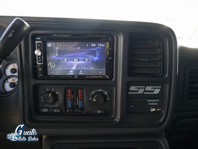Chevrolet Silverado photo 5