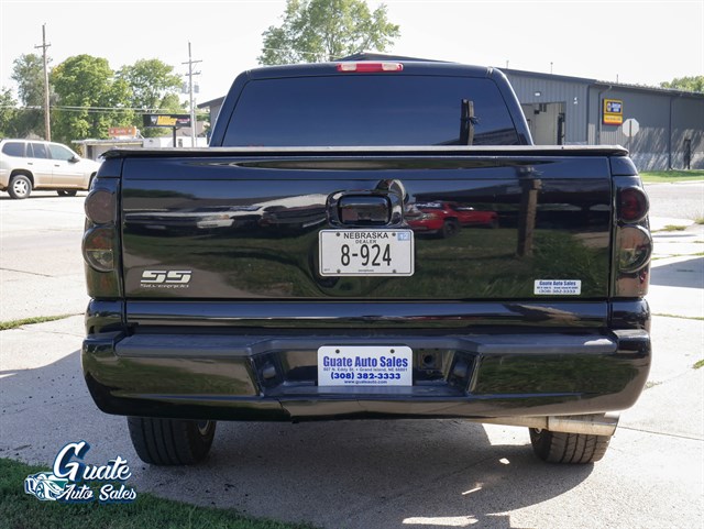 Chevrolet Silverado photo 11