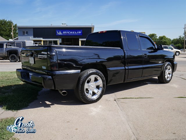 Chevrolet Silverado photo 13