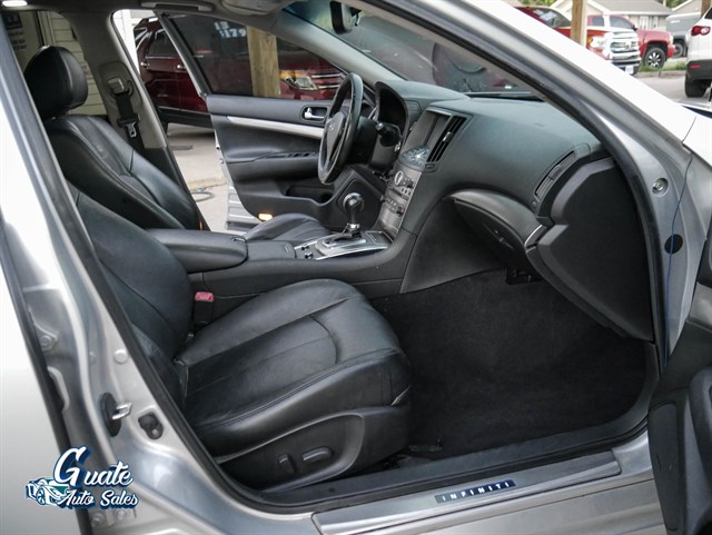 Infiniti G Sedan photo 16