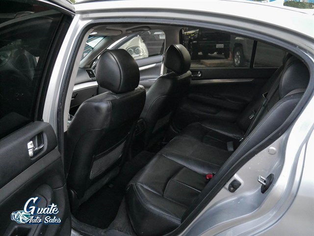 Infiniti G Sedan photo 8