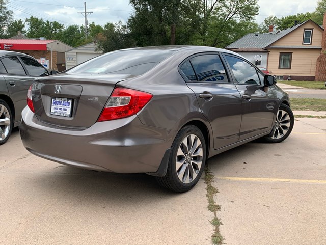 Honda Civic photo 9