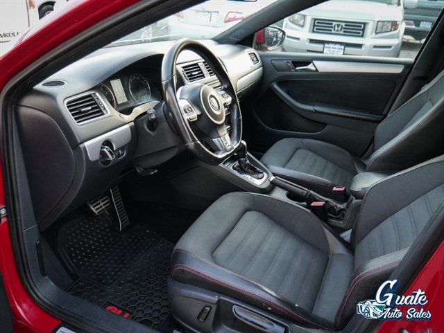 Volkswagen Jetta photo 5