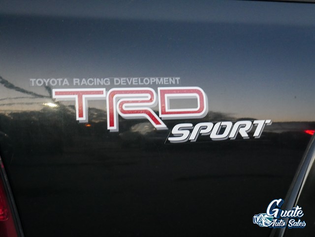Toyota Tacoma photo 10