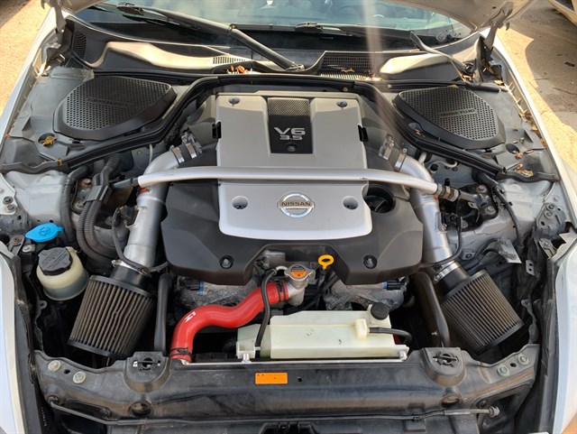 Nissan 350Z photo 9