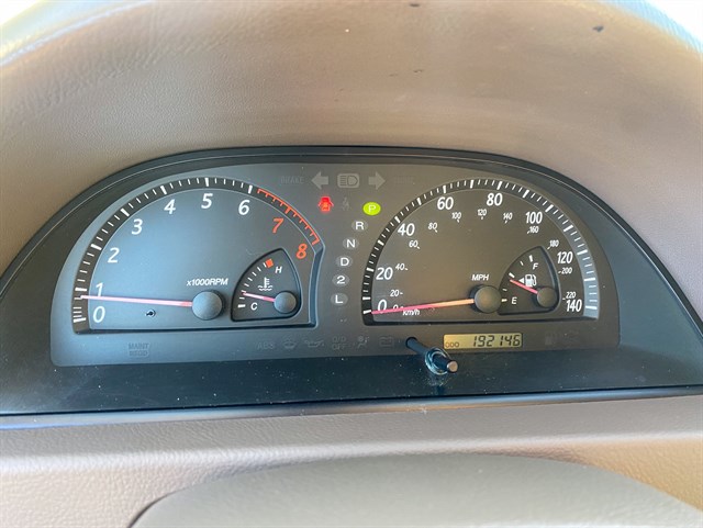 Toyota Camry photo 5