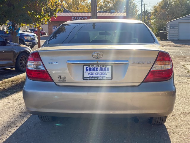 Toyota Camry photo 8