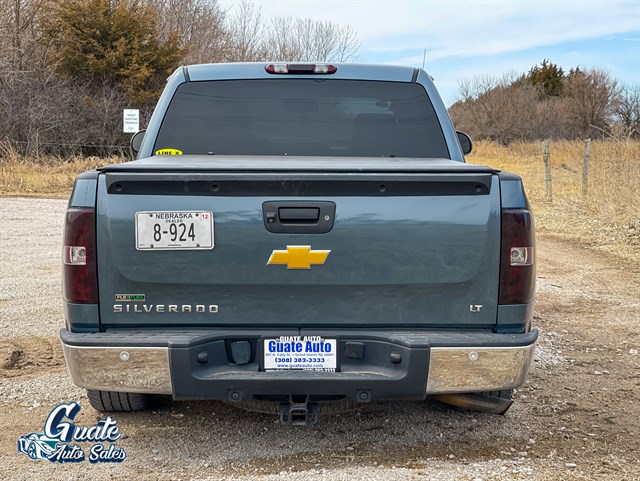 Chevrolet Silverado photo 8