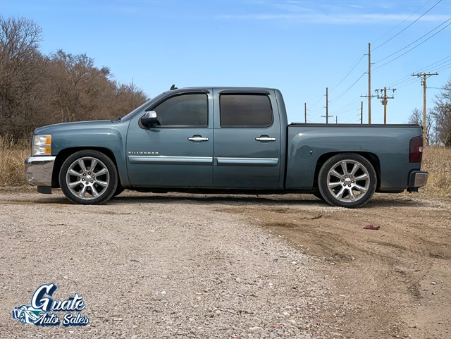 Chevrolet Silverado photo 6