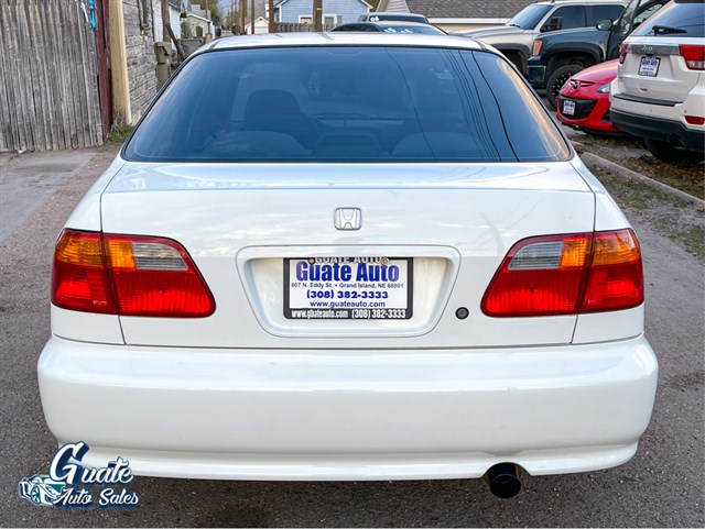 Honda Civic photo 11