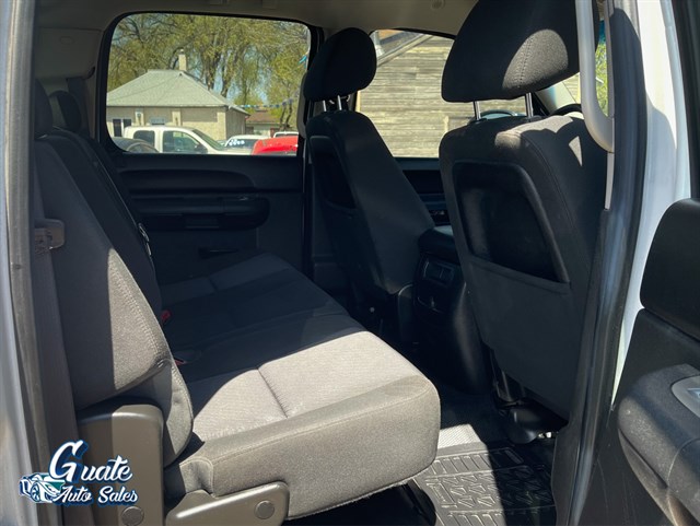 Chevrolet Silverado photo 12
