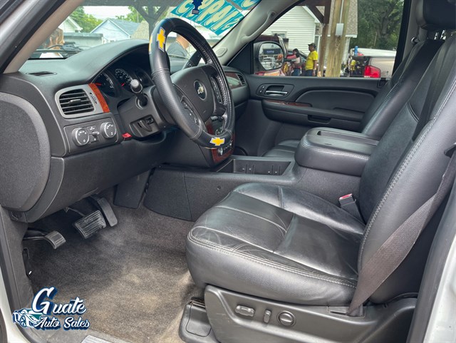 Chevrolet Avalanche photo 5