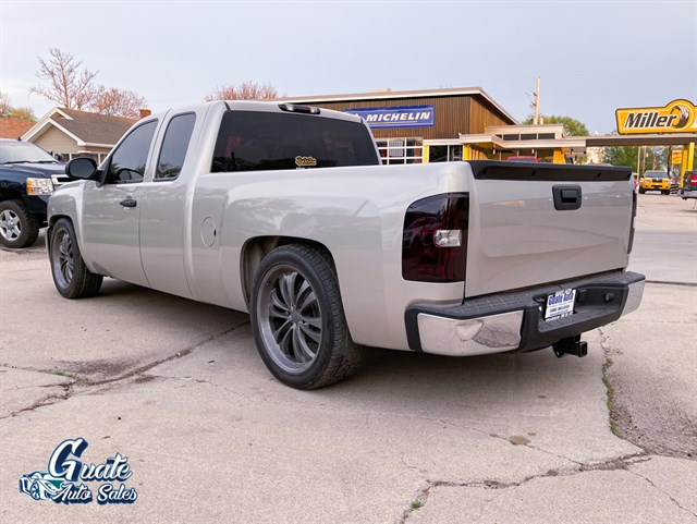 Chevrolet Silverado photo 8