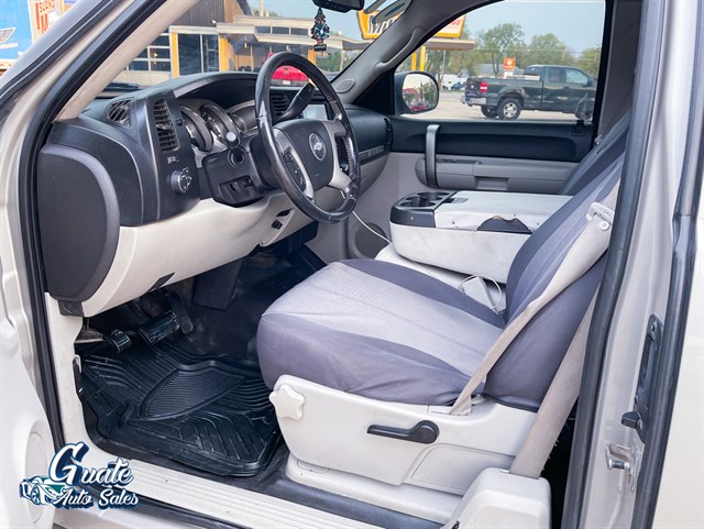 Chevrolet Silverado photo 4