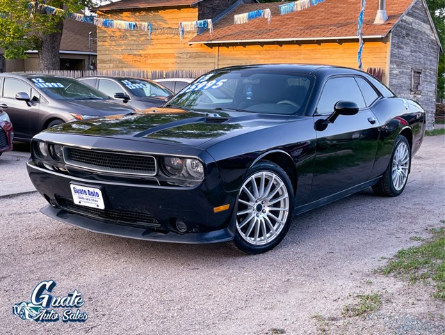 Dodge Challenger photo 3