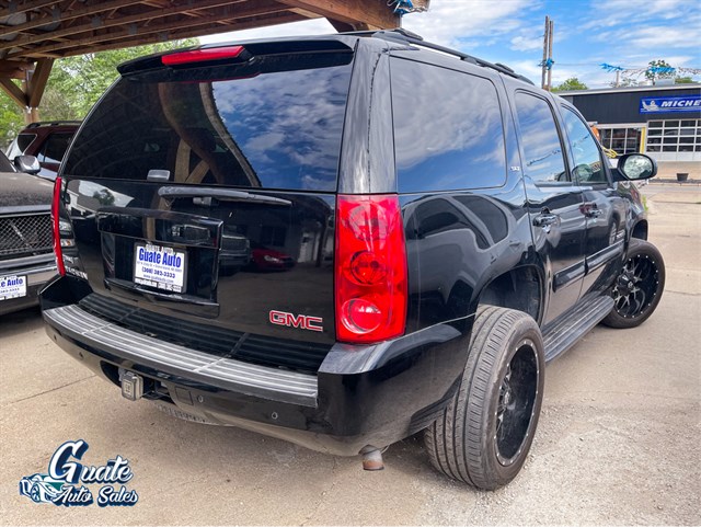 GMC Yukon photo 16