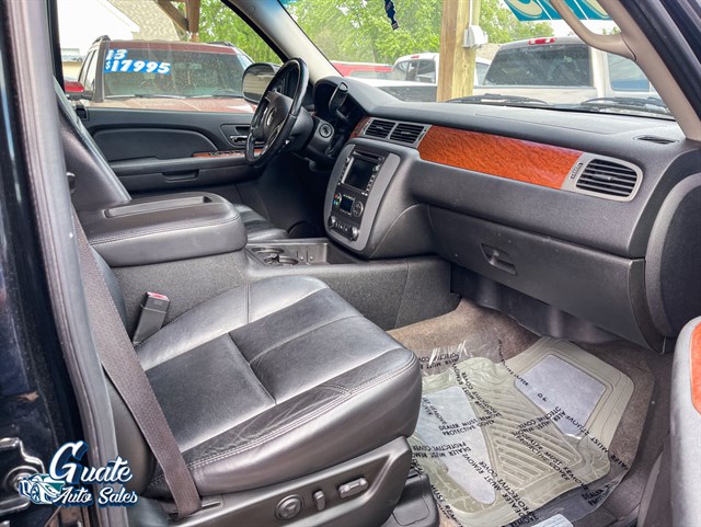 GMC Yukon photo 19