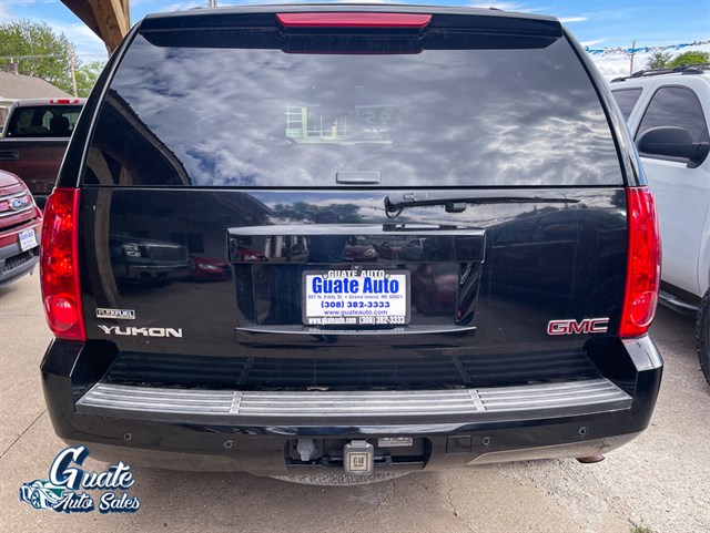 GMC Yukon photo 13