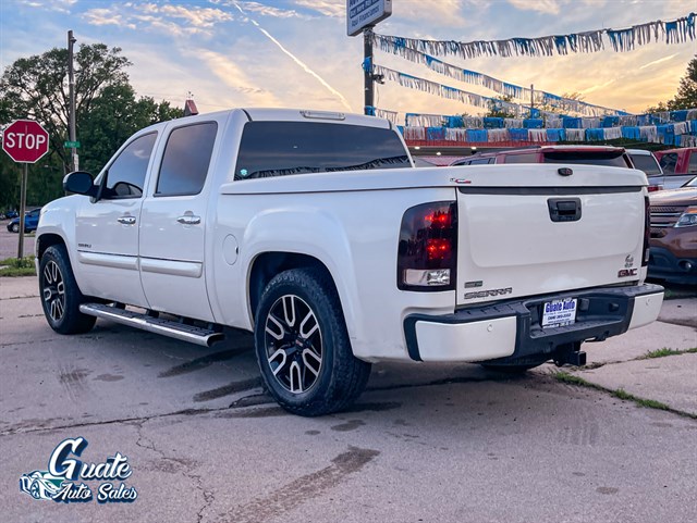GMC Sierra photo 10
