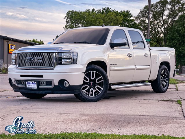 GMC Sierra photo 3