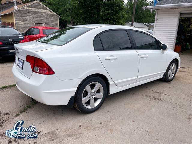 Honda Civic photo 11