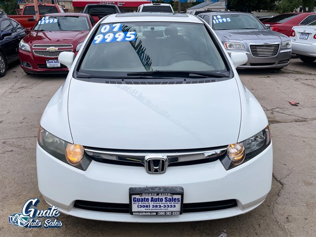 Honda Civic photo 2