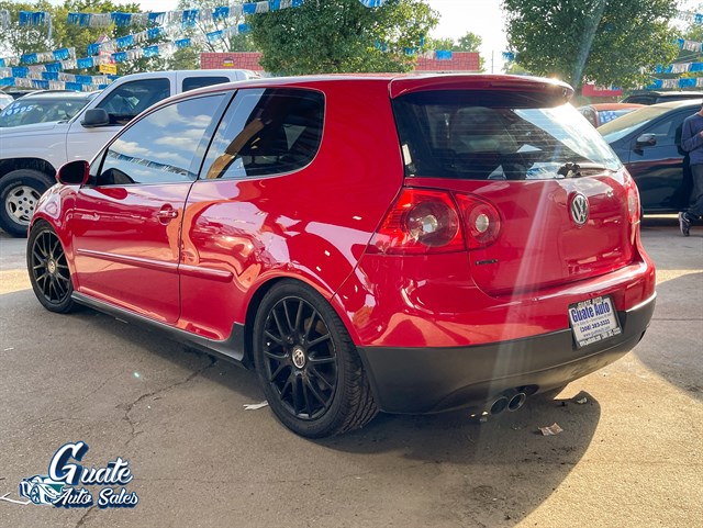 Volkswagen GTI photo 9