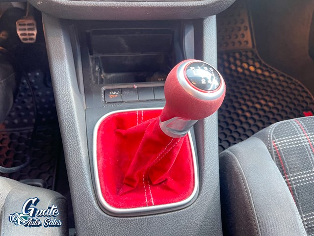 Volkswagen GTI photo 6