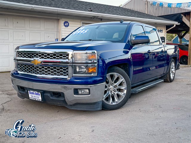 Chevrolet Silverado photo 3