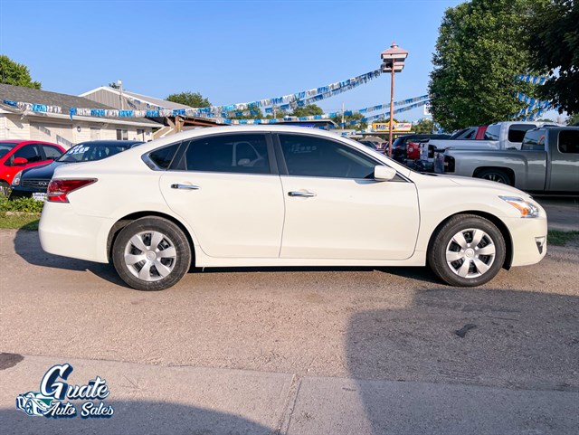 Nissan Altima photo 12