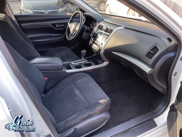Nissan Altima photo 14